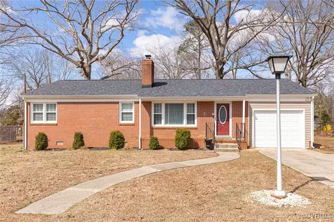 11512 Yorkdale Dr, North Prince George, VA 23860