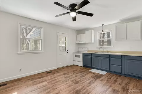 Kitchen - 20111 Horseshoe Rd, Carson, VA 23830 photo 1 of 1