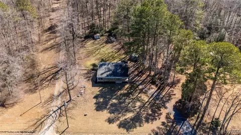 View/Area - 20111 Horseshoe Rd, Carson, VA 23830 photo 1 of 3