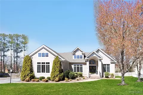 6016 Brentmoor Dr, Glen Allen, VA 23059