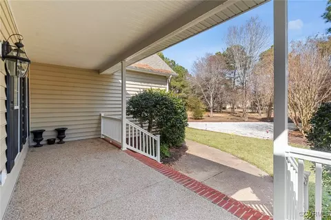 274 Colony Trl, Lanexa, VA 23089 photo 16