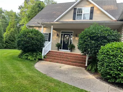 274 Colony Trl, Lanexa, VA 23089 photo 6