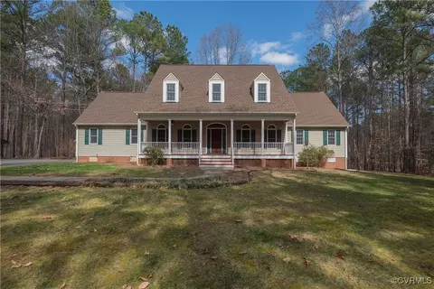 2770 Checketts Dr, Sandy Hook, VA 23153