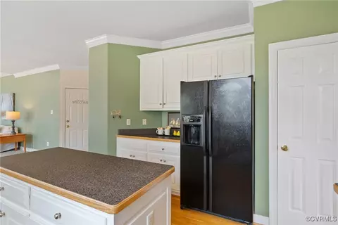 Kitchen - 11901 Longfellow Dr, Midlothian, VA 23112 photo 2 of 3