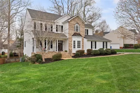 Exterior - 11901 Longfellow Dr, Midlothian, VA 23112 photo 2 of 8