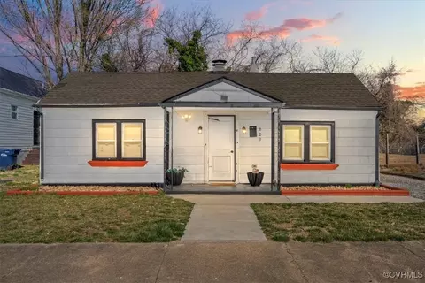 609 Taylor St, Petersburg, VA 23803