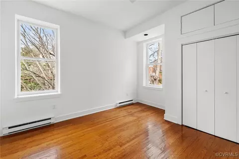 Bedroom - 2800 E Franklin St, Richmond, VA 23223 photo 3 of 4