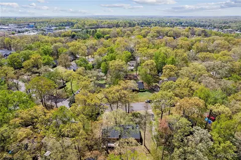View/Area - 11930 Duckbill Dr, Midlothian, VA 23113 photo 1 of 2