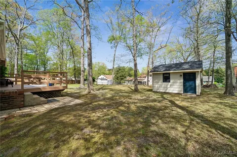 Exterior - 11930 Duckbill Dr, Midlothian, VA 23113 photo 4 of 5
