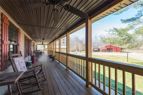 Exterior - 1316 General Puller Hwy, Saluda, VA 23149 photo 3 of 15