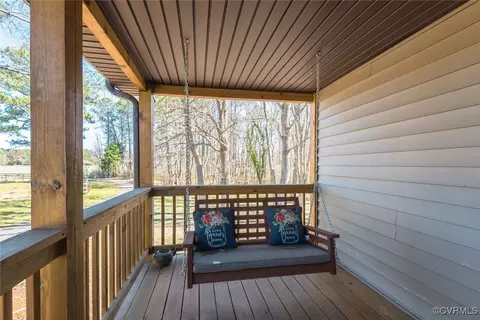 Exterior - 1316 General Puller Hwy, Saluda, VA 23149 photo 4 of 15
