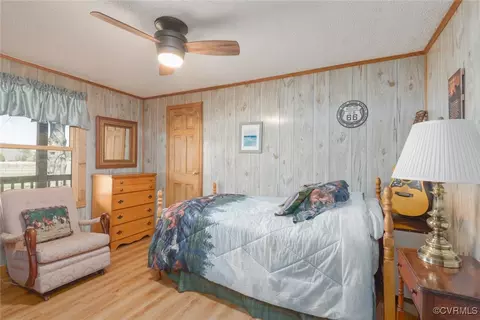 Bedroom - 1316 General Puller Hwy, Saluda, VA 23149 photo 1 of 6