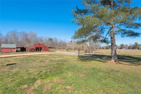 Exterior - 1316 General Puller Hwy, Saluda, VA 23149 photo 15 of 15