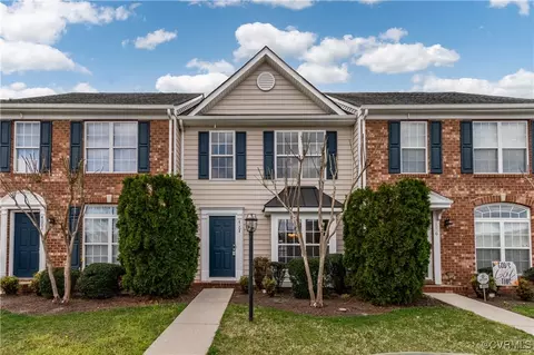 4004 Dominion Townes Cir, Richmond, VA 23223