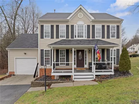 14200 Kentwood Forest Dr, Chester, VA 23831