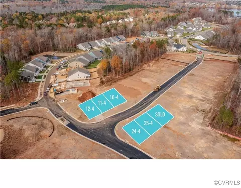 5567 Riggs Dr, Moseley, VA 23120