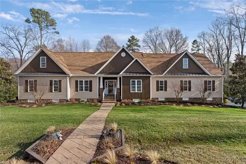 6197 Antler Hill Ct, New Kent, VA 23124
