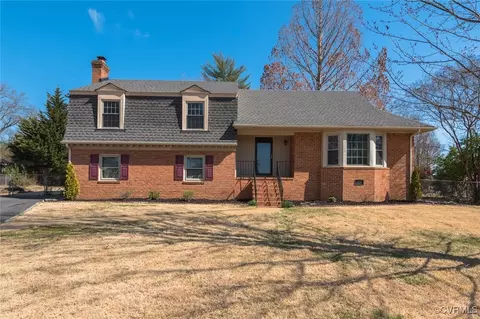 2207 Lochwood Ct, Henrico, VA 23238
