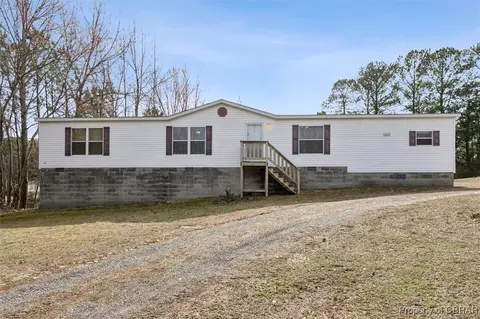 4620 Pampa Rd, Gloucester, VA 23061