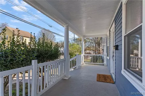 Exterior - 206 E 33rd St, Richmond, VA 23224 photo 6 of 11