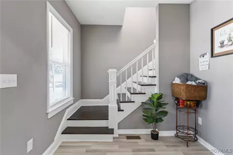 Entry Way - 206 E 33rd St, Richmond, VA 23224 photo 1 of 3