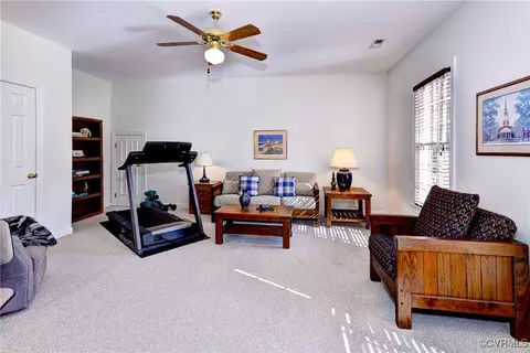 Living - 109 Huntercombe, Williamsburg, VA 23188 photo 4 of 5