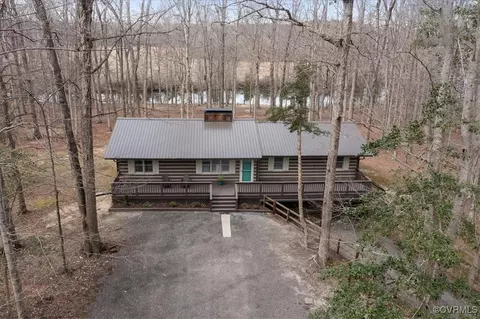 2399 Oak Hill Rd, Spring Grove, VA 23881