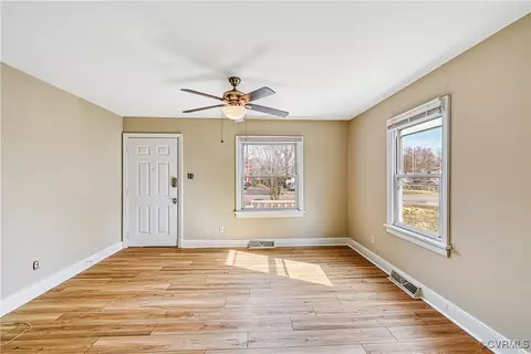 3 E Gray St, Sandston, VA 23150 photo 14