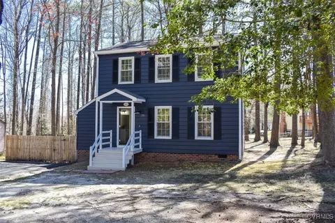 8005 Sussex Pl, Chesterfield, VA 23832
