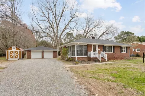104 Church Rd, Newport News, VA 23606