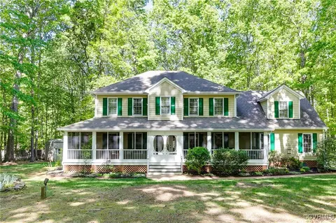 2301 Gwynmill Ln, Powhatan, VA 23139