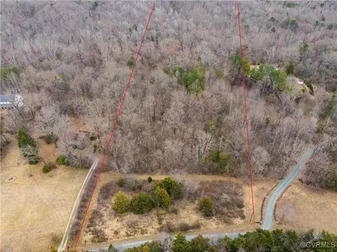 2629 Deer Haven Trl, Columbia, VA 23038
