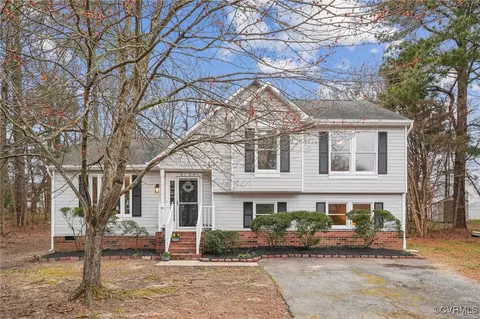 2704 Bolling Ter, Richmond, VA 23223