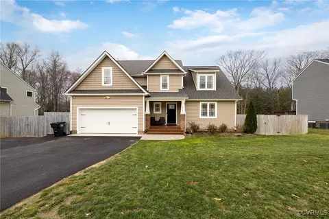 5925 Autumnleaf Dr, North Chesterfield, VA 23234