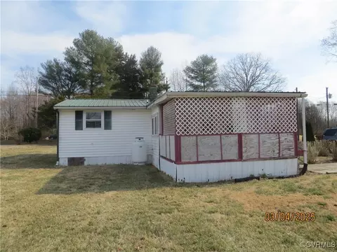 3042 Lara Rd, Lancaster, VA 22503 photo 2