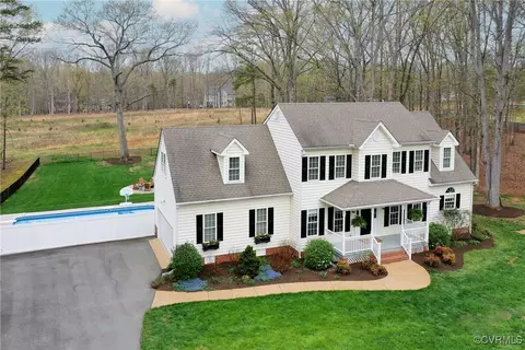 3159 Shadow Creek Dr, Powhatan, VA 23139