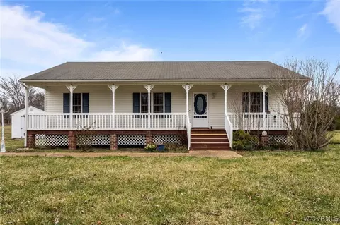 275 Old Howerton Rd, Dunnsville, VA 22454