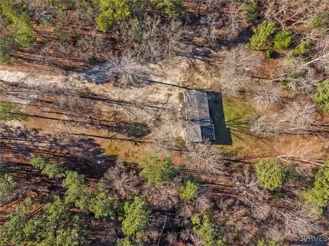 View/Area - 8519 Claiborne Rd, Sutherland, VA 23885 photo 3 of 3