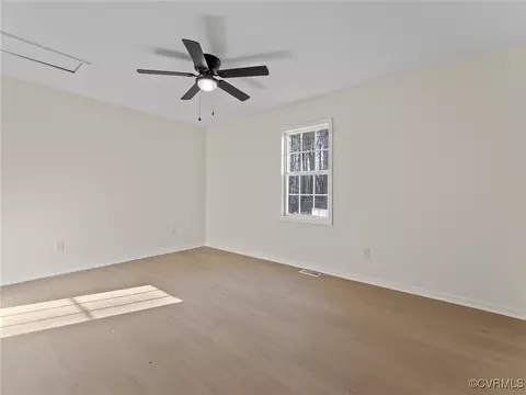 Bedroom - 8519 Claiborne Rd, Sutherland, VA 23885 photo 2 of 11