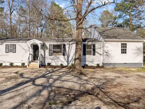 Exterior - 8519 Claiborne Rd, Sutherland, VA 23885 photo 3 of 9