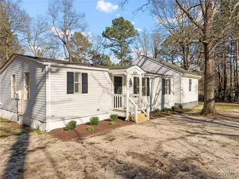 Exterior - 8519 Claiborne Rd, Sutherland, VA 23885 photo 4 of 9