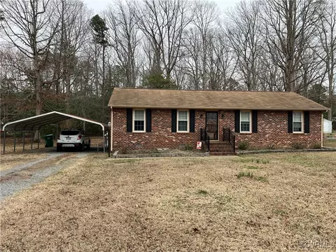 433 Evanrude Ln, Sandston, VA 23150