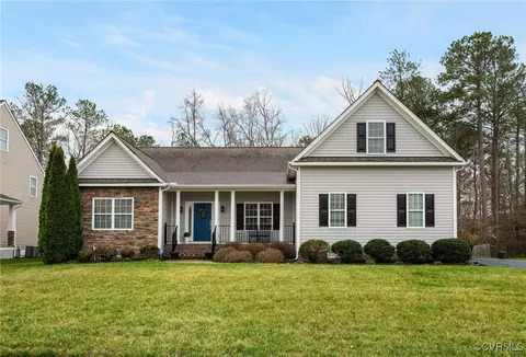 15407 Willow Hill Ln, Chesterfield, VA 23832