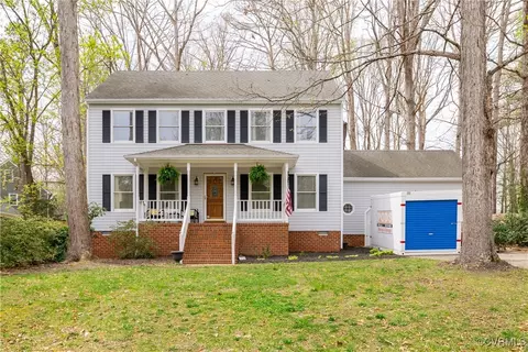 Exterior - 7724 Flag Tail Dr, Midlothian, VA 23112 photo 9 of 9