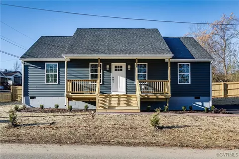 1408 Carolina Ave, Hopewell, VA 23860