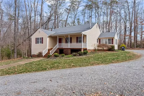 4350 Broad Street Rd, Gum Spring, VA 23065