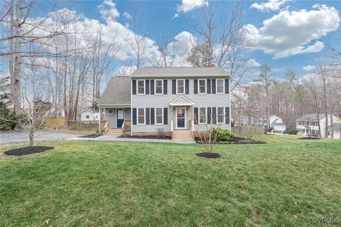 7700 Northern Dancer Ct, Midlothian, VA 23112