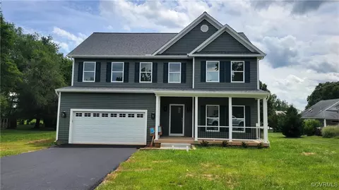 124 West St, Louisa, VA 23093