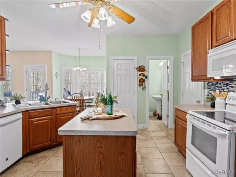 5236 Misty Spring Dr, Midlothian, VA 23112 photo 12