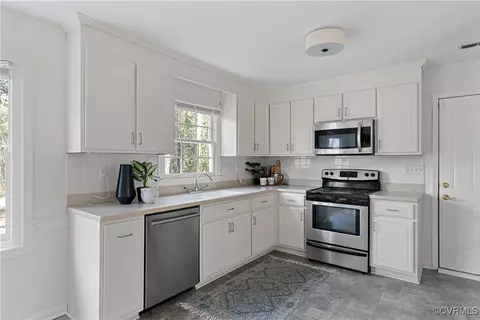 5801 Mill Spring Rd, Midlothian, VA 23112 photo 17